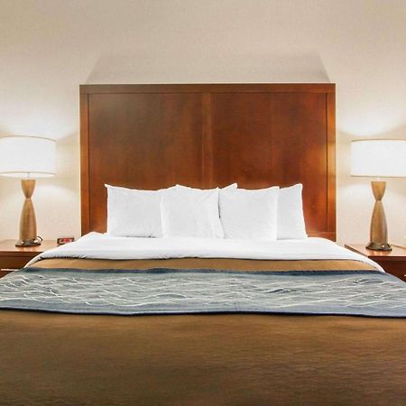 Comfort Inn & Suites-Portland Airport Εξωτερικό φωτογραφία