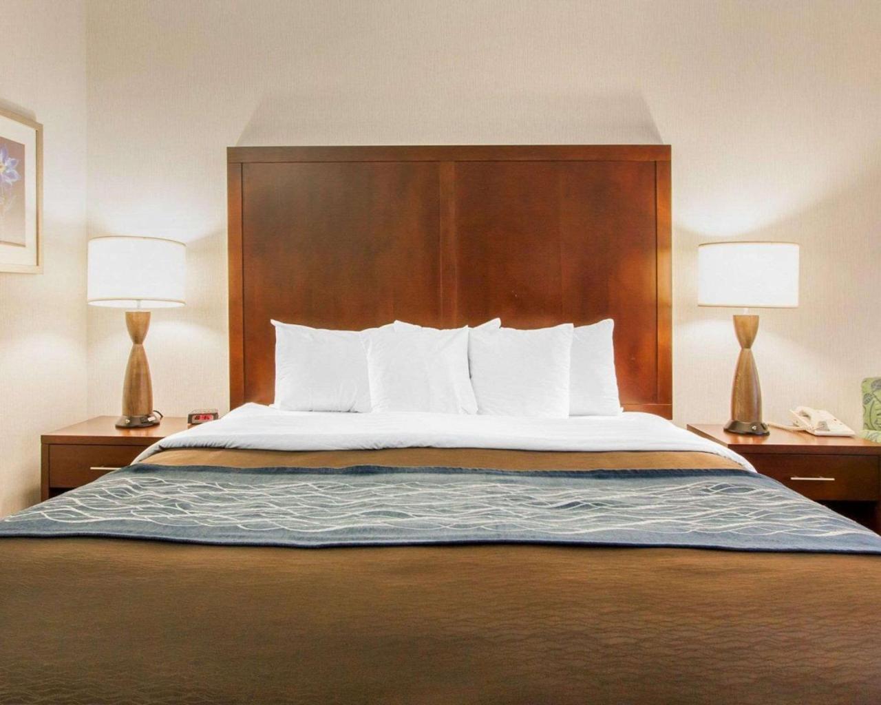 Comfort Inn & Suites-Portland Airport Εξωτερικό φωτογραφία