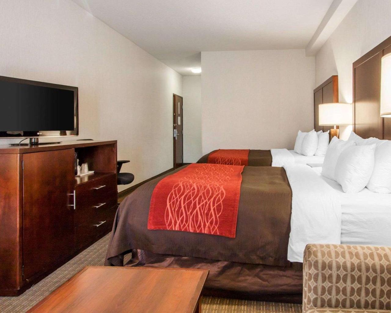 Comfort Inn & Suites-Portland Airport Εξωτερικό φωτογραφία