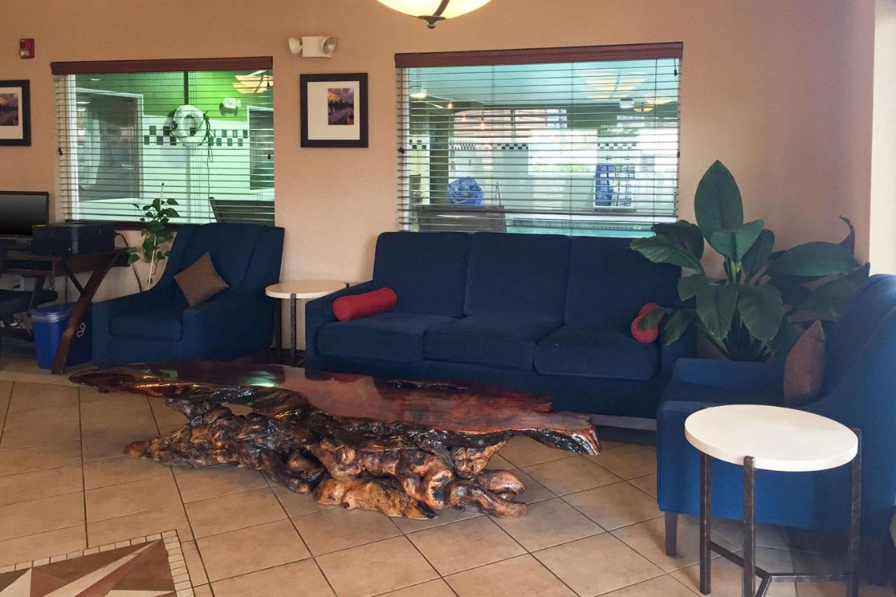 Comfort Inn & Suites-Portland Airport Εξωτερικό φωτογραφία