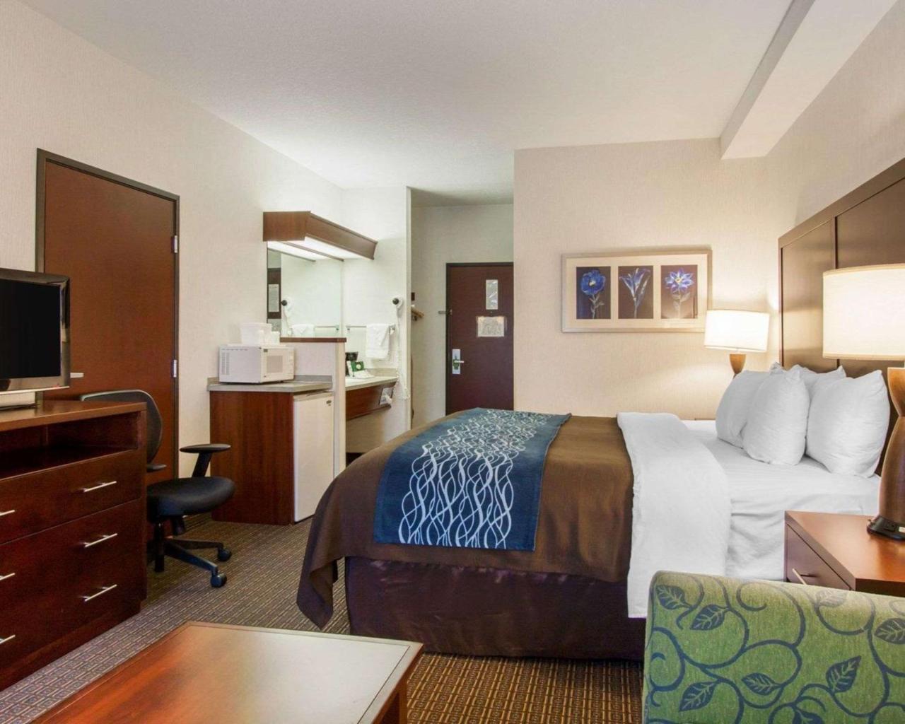 Comfort Inn & Suites-Portland Airport Εξωτερικό φωτογραφία