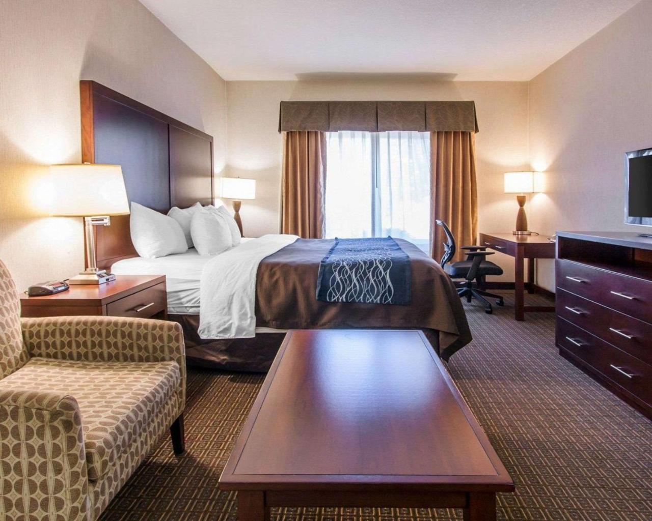 Comfort Inn & Suites-Portland Airport Εξωτερικό φωτογραφία